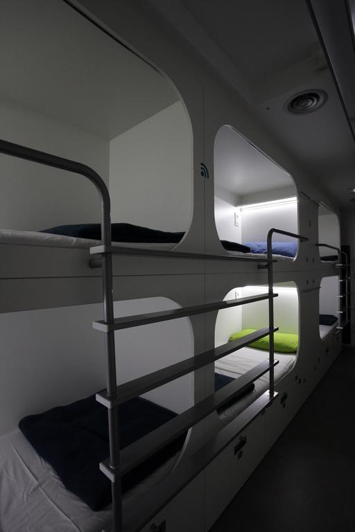 Bett im gemischten 6-Bett-Schlafsaal